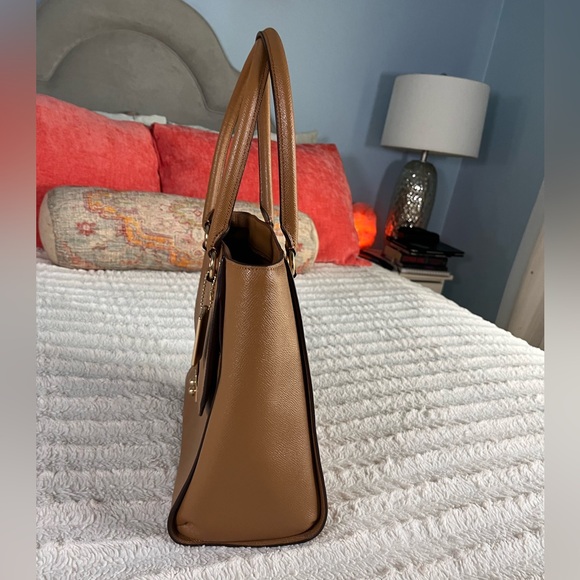 Coach Avary Tote Saddle Brown Gold Hardware NWOT - Picture 6 of 11